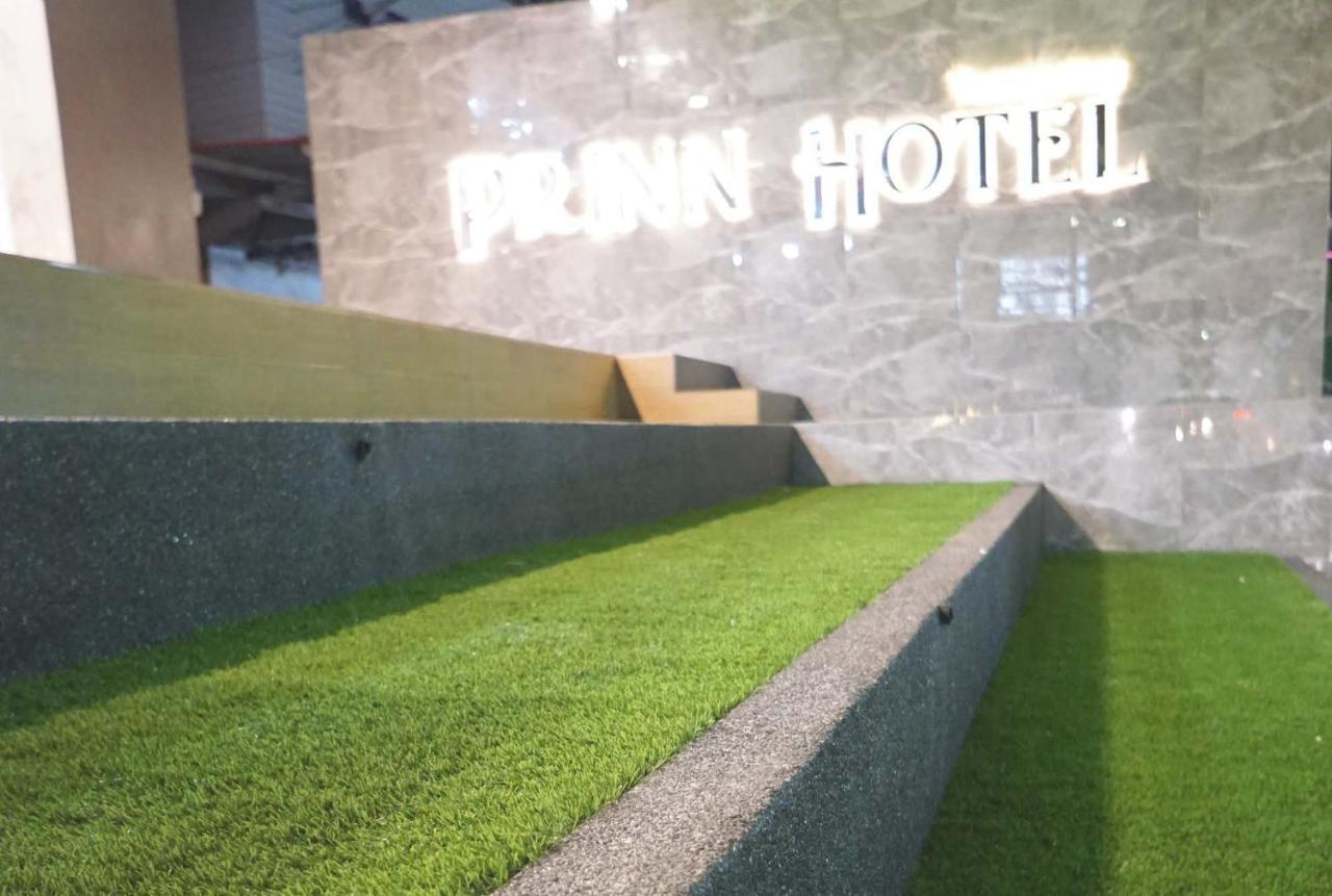 Prinn Hotel Rayong Esterno foto