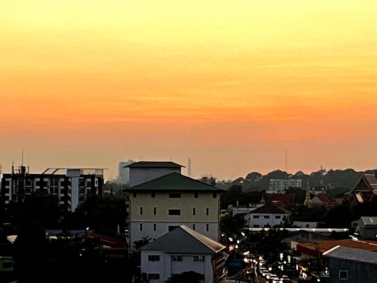 Prinn Hotel Rayong Esterno foto
