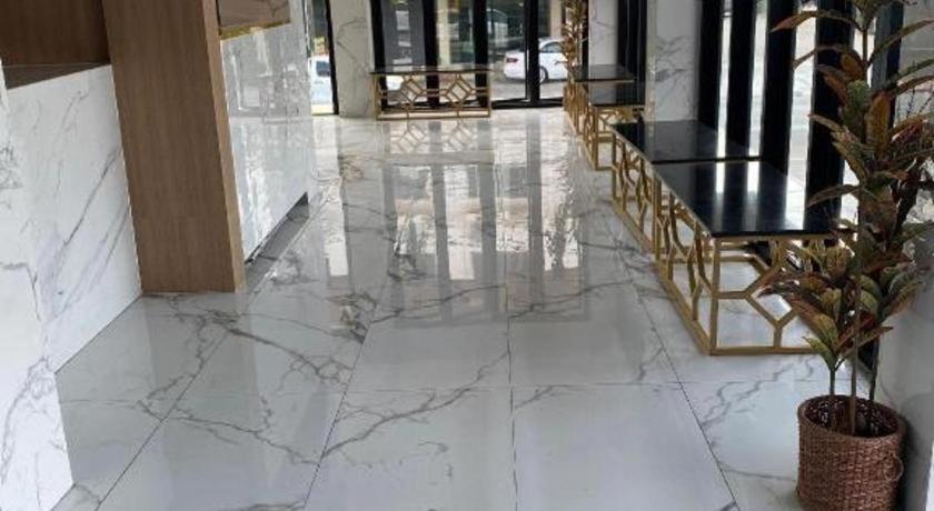 Prinn Hotel Rayong Esterno foto