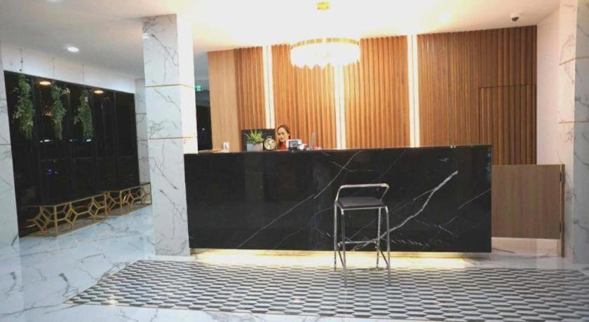 Prinn Hotel Rayong Esterno foto